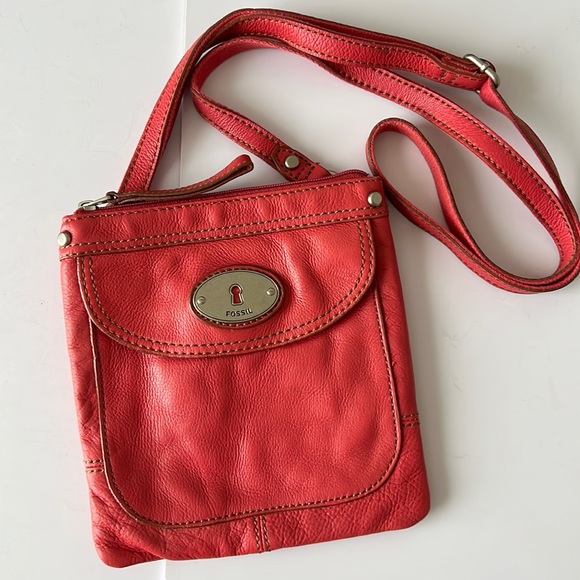 Fossil Bags Vintage Fossil Crossbody Maddox Pink Poshmark